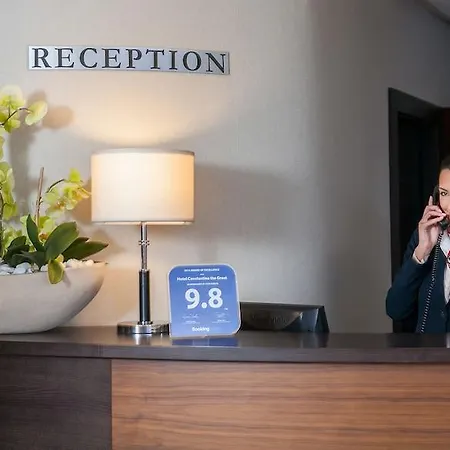 Constantine The Great Hotel 4*