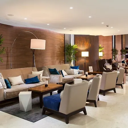 قسطنطين ذا غريت 4*