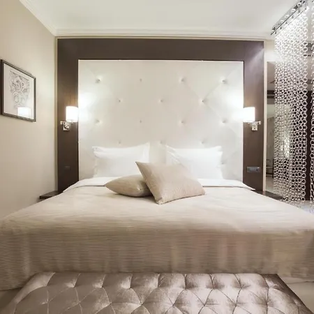 قسطنطين ذا غريت 4*