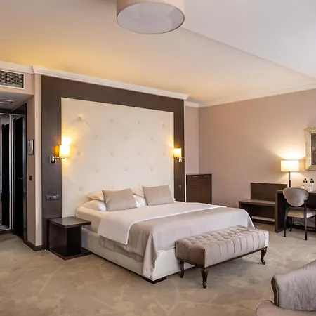 Constantine The Great 4* Belgrado