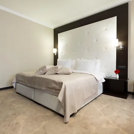 Constantine The Great Hotel 4*