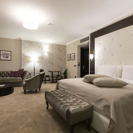 قسطنطين ذا غريت فندق بلغراد