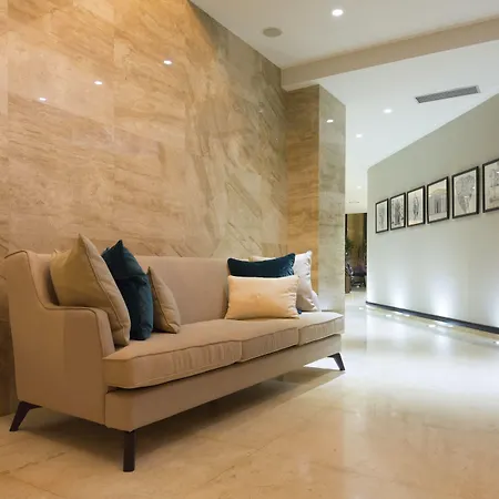 Constantine The Great 4* Belgrado